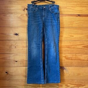 Classic Blue Boot Cut Jeans with Medium Wash